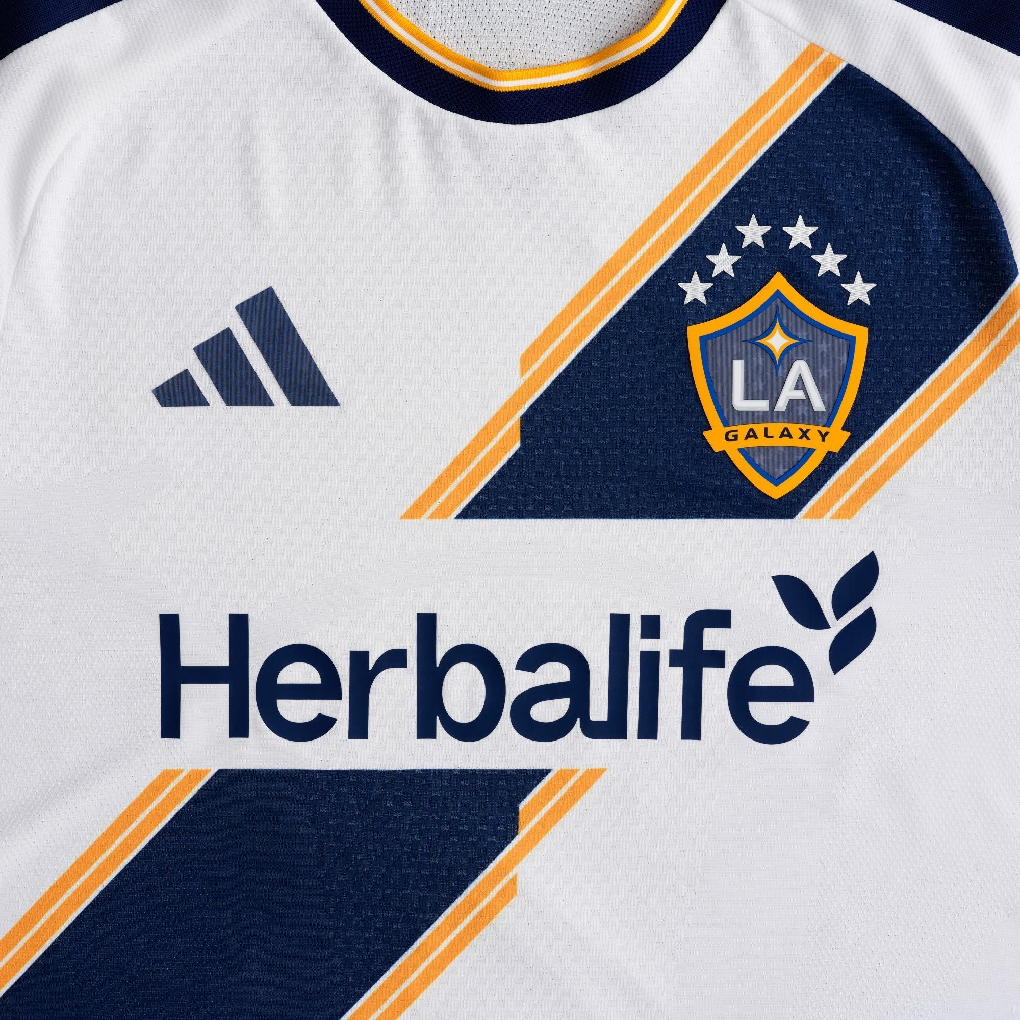 adidas Men's LA Galaxy Authentic Match Home Jersey 26/27 (White)