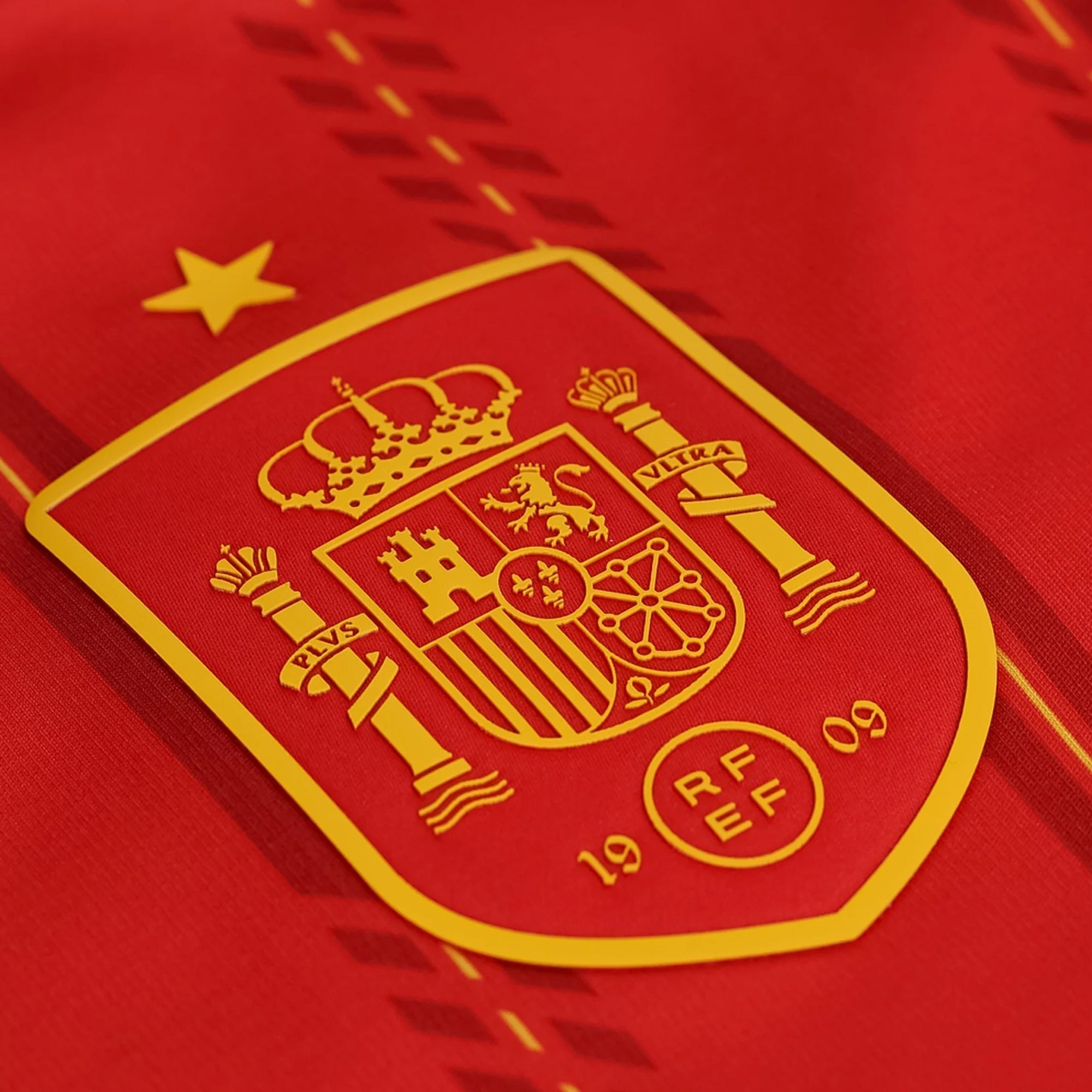 adidas Men's Samu Spain World Cup Home Jersey 2026 (Vivid Red)